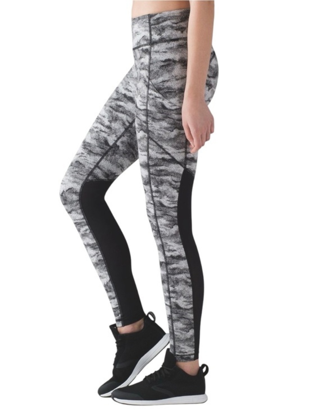 Lululemon Women’s 6 Hazy Days Black White Speed Tight V Power Luxtreme Leggings